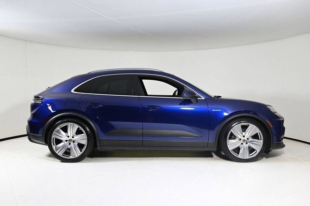 2024 Porsche Macan Electric 4 AWD - 22944977 - 7