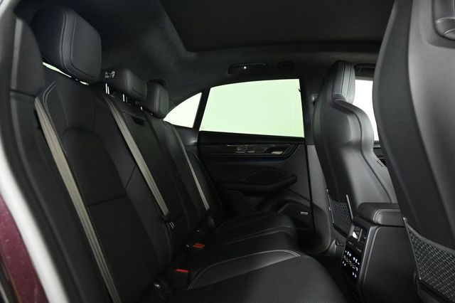 2024 Porsche Macan Electric Turbo AWD - 22945004 - 18