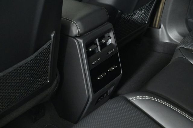 2024 Porsche Macan Electric Turbo AWD - 22945004 - 19