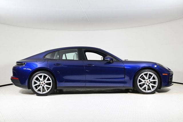 2024 Porsche Panamera 4 AWD - 22747909 - 5