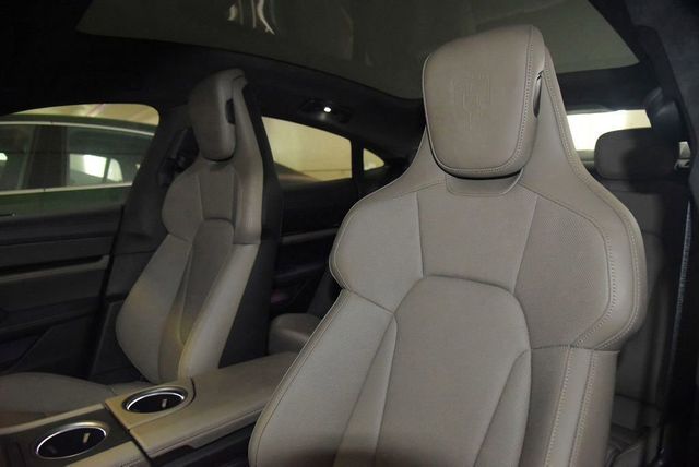 2024 Porsche Taycan Turbo S AWD - 22944973 - 4