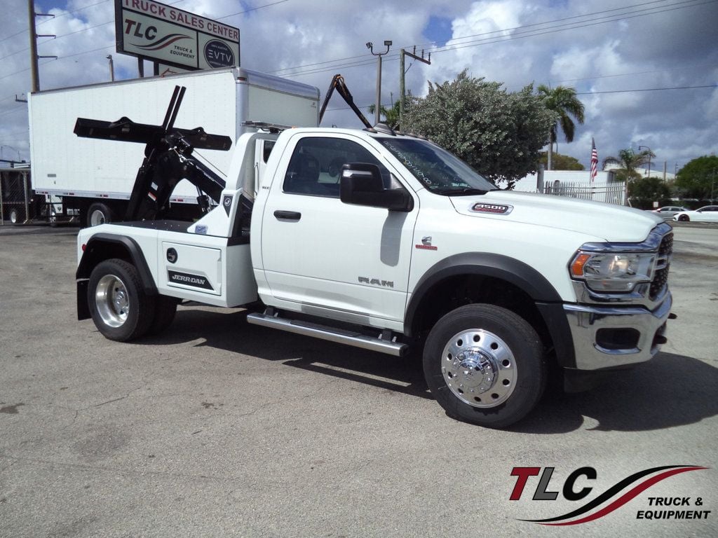 2024 Ram 4500 SLT 4x4 w/ Jerr-Dan Wrecker MPL-NG Steel Self Loader Underlift - 23010115 | Video 1