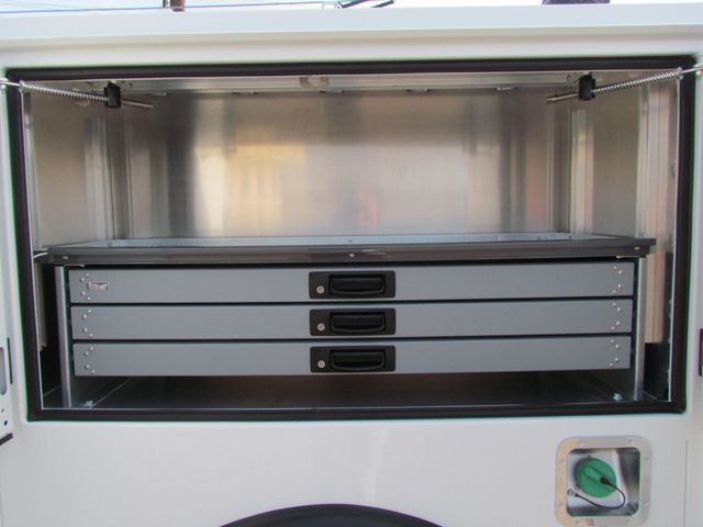 2024 Ram 5500 Mechanics Service Truck 4x4 - 22991283 - 7