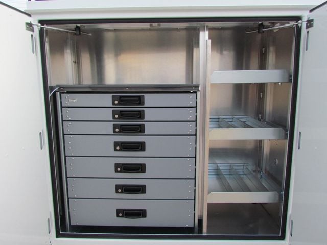 2024 Ram 5500 Mechanics Service Truck 4x4 - 23013546 - 6