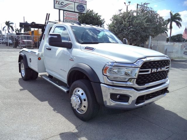 2024 Ram 5500 SLT *4X4* WRECKER TOW TRUCK JERRDAN MPL-NG AUTO LOADER - 22777281 - 1