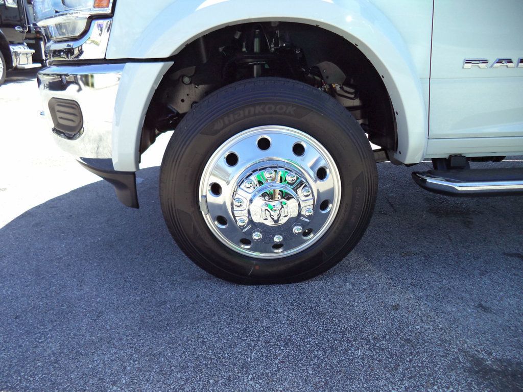 2024 Ram 5500 Laramie Crew Cab 4x4 w/ JerrDan MPL40 Wrecker 8 Ton Dual Winch Underlift - 22399961 - 13