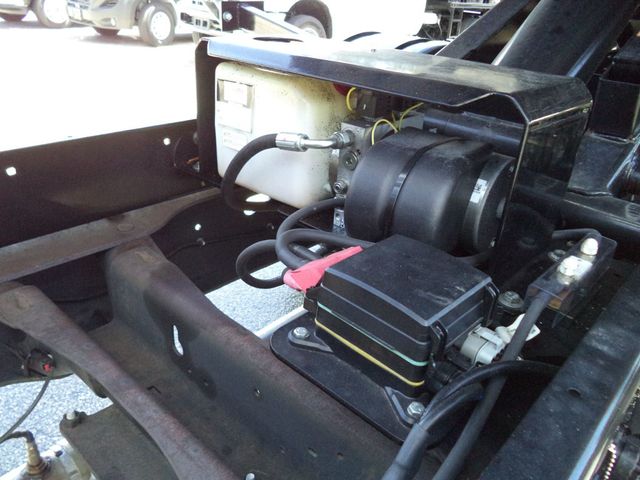 2024 Ram 5500 SLT w/ 14` Switch-N-Go Drop Box Dumpster Bin Roll Off Truck - 22901202 - 41