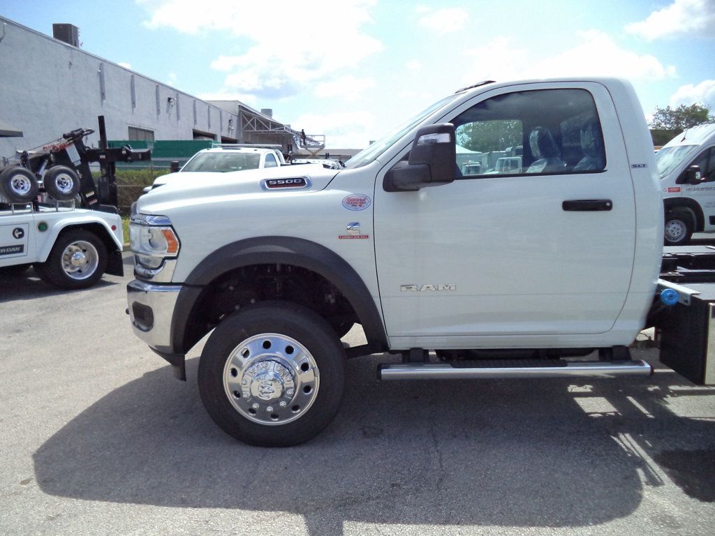 2024 Ram 5500 SLT w/ 20ft JerrDan Car Carrier 6 Ton Wide Low Pro Rollback - 22828972 - 10