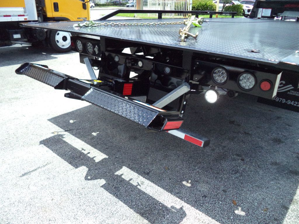 2024 Ram 5500 SLT w/ 20ft JerrDan Car Carrier 6 Ton Wide Low Pro Rollback - 23041987 - 27