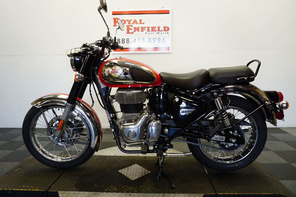 2024 ROYAL ENFIELD CLASSIC 350 RETRO FUN TO RIDE!!! - 22567352 - 1