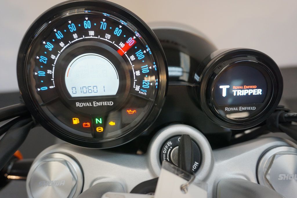 2024 ROYAL ENFIELD SUPER METEOR 650 RETRO CRUSIER!!! - 22989270 - 11