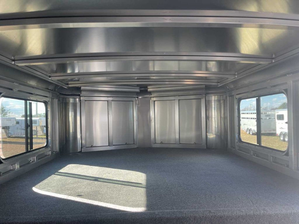 2024 Shadow 24' Stock with Tack Room  - 22269174 - 2