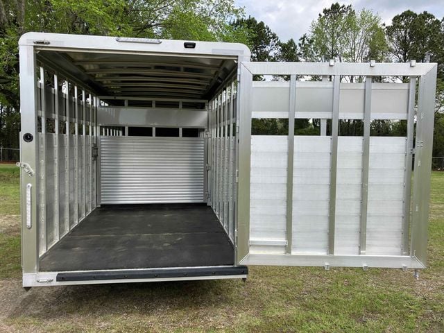 2024 Shadow 24' Stock with Tack Room  - 22269174 - 5