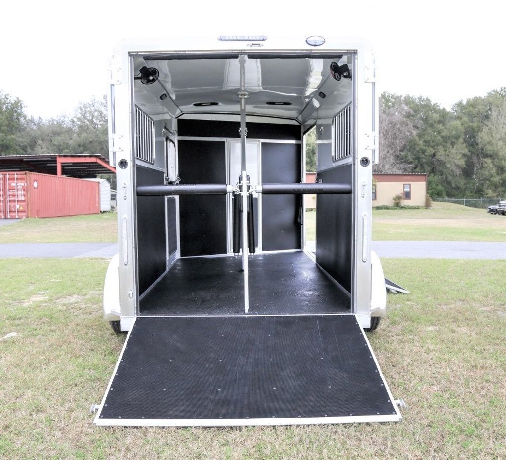 2024 Shadow 2 horse kingpro straight load with side ramp