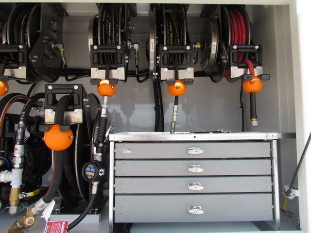 2024 Stellar Lube Truck Lube Service Truck 4x4 - 22875843 - 13