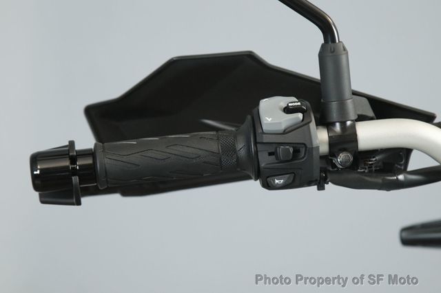 2024 Suzuki V-STROM 800DE DEEP DISCOUNT! - 22838163 - 8