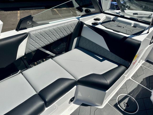 2024 Tige Z1 Luxury Surf Boat $60,000 CASH REBATE! - 21969920 - 21