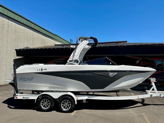 2024 Tige Z1 Luxury Surf Boat $60,000 CASH REBATE! - 21969920 - 27