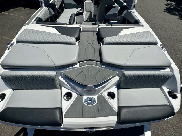 2024 Tige Z1 Luxury Surf Boat $60,000 CASH REBATE! - 21969920 - 4