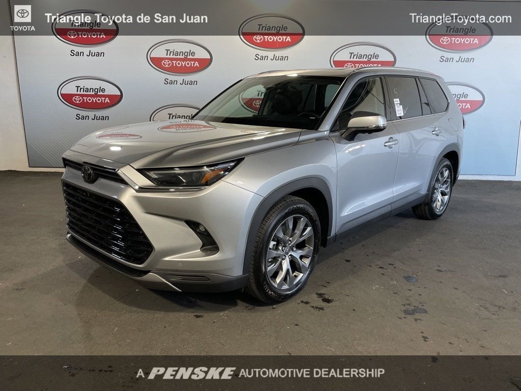 2024 New Toyota Grand Highlander XLE FWD at Serving