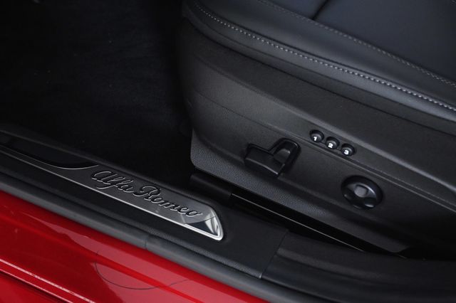 2025 Alfa Romeo Giulia RWD - 22942409 - 17