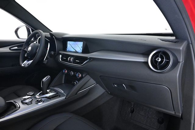 2025 Alfa Romeo Stelvio  - 22943640 - 13