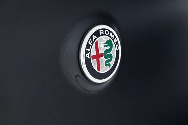 2025 Alfa Romeo Stelvio Sprint AWD - 22942498 - 25