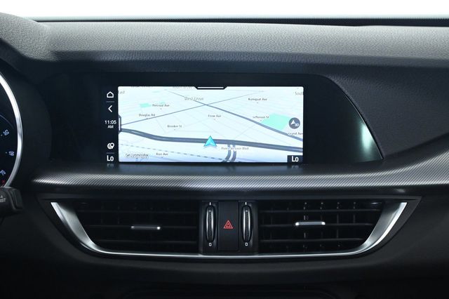 2025 Alfa Romeo Stelvio Sprint AWD - 22943617 - 11