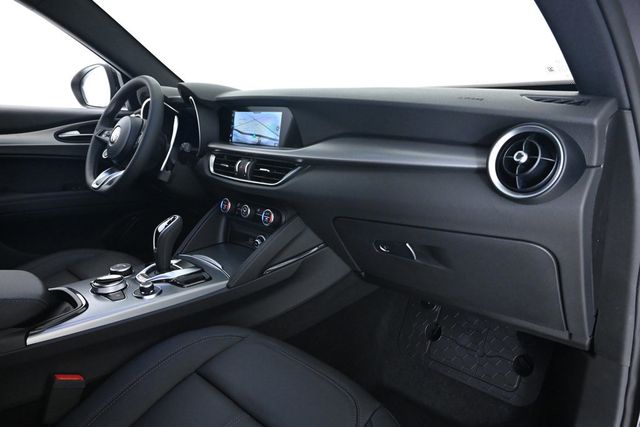 2025 Alfa Romeo Stelvio Sprint AWD - 22943617 - 13