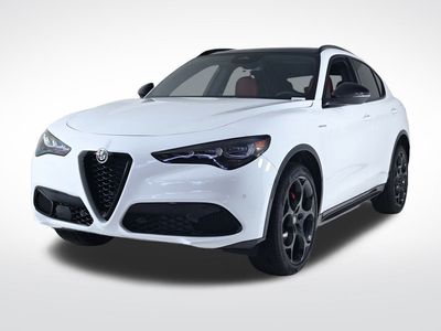2025 Alfa Romeo Stelvio - ZASPAKAN4S7E04034