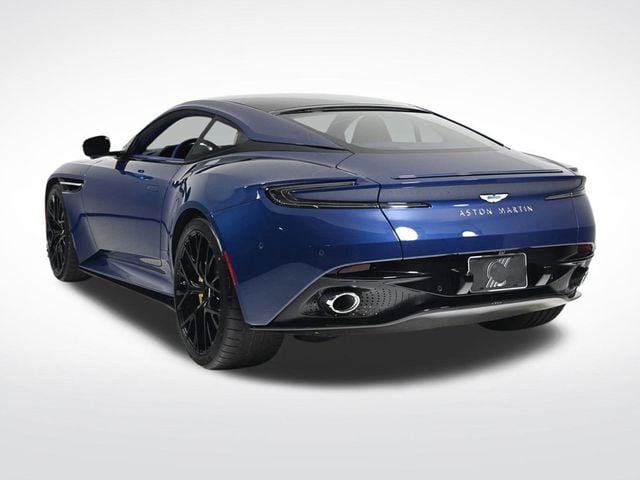 2025 Aston Martin DB12 Coupe - 22773399 - 2