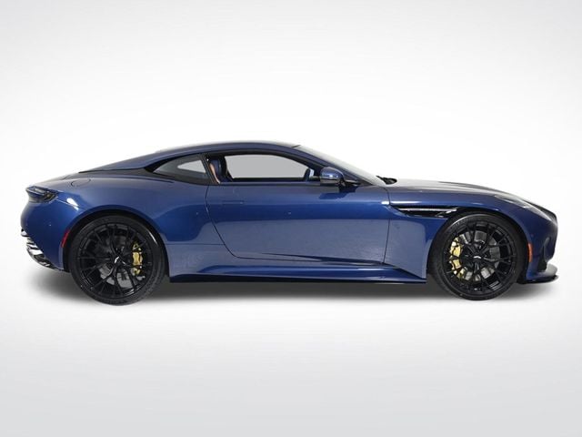 2025 Aston Martin DB12 Coupe - 22773399 - 5