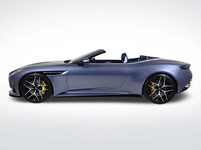 2025 Aston Martin DB12 Volante - 22656284 - 1