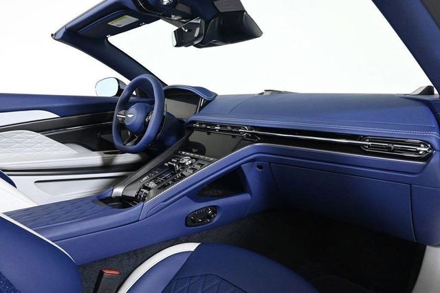 2025 Aston Martin DB12 Volante - 22854664 - 11