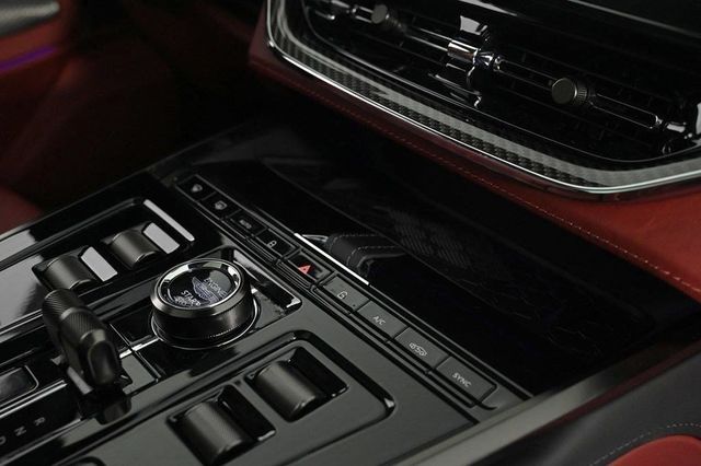 2025 Aston Martin DBX 707 AWD - 22854625 - 23