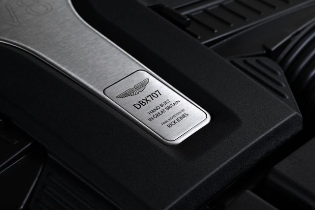2025 Aston Martin DBX 707 AWD - 22901313 - 19