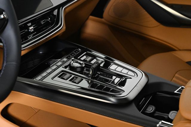 2025 Aston Martin DBX 707 AWD - 22933621 - 22