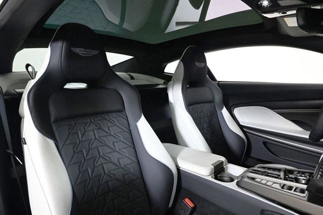 2025 Aston Martin Vanquish Coupe - 22854857 - 15