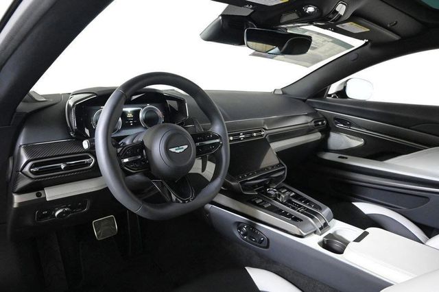 2025 Aston Martin Vanquish Coupe - 22854857 - 8