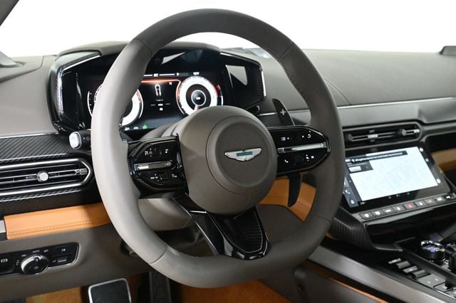 2025 Aston Martin Vanquish Coupe - 22897480 - 9
