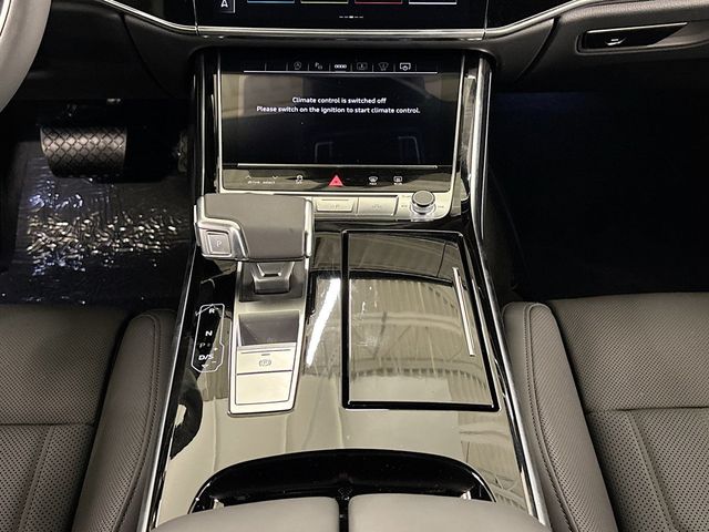 2025 Audi A8 L 55 TFSI quattro - 22939686 - 11