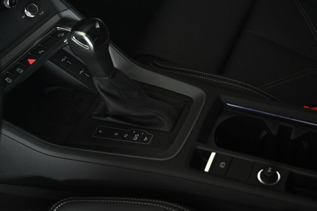 2025 Audi Q3 S line Premium 45 TFSI quattro - 22902643 - 18