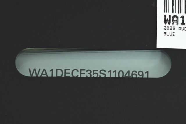 2025 Audi Q3 S line Premium 45 TFSI quattro - 22907474 - 24