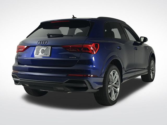 2025 Audi Q3 S line Premium 45 TFSI quattro - 22907474 - 4