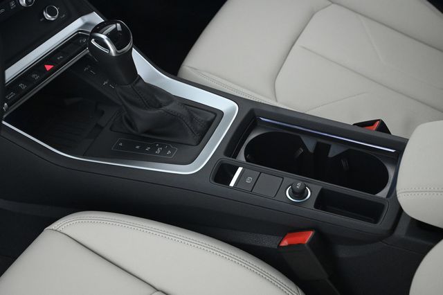 2025 Audi Q3 S line Premium 45 TFSI quattro - 22924577 - 18