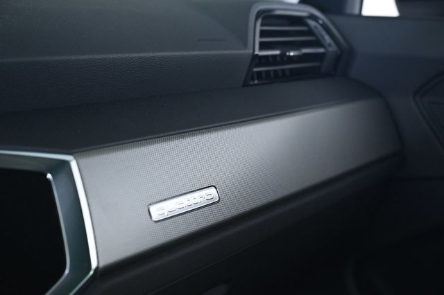 2025 Audi Q3 S line Premium 45 TFSI quattro - 22924577 - 19