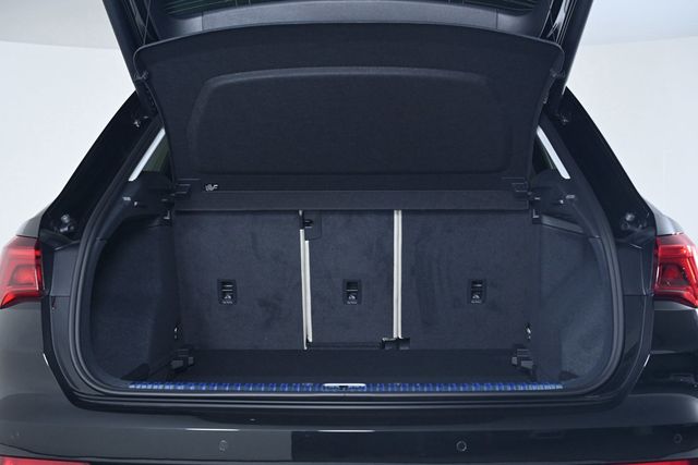 2025 Audi Q3 S line Premium 45 TFSI quattro - 22924577 - 22