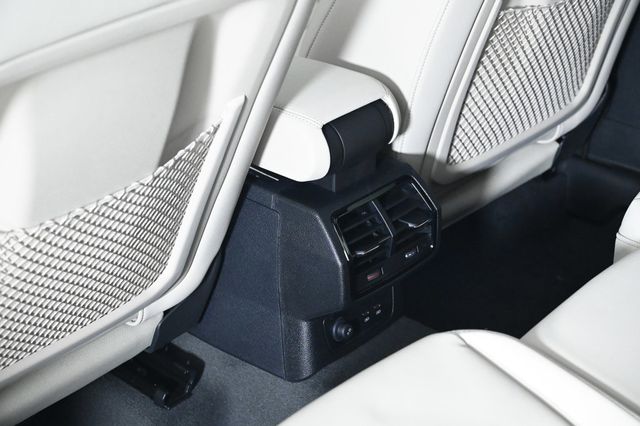 2025 Audi Q3 S line Premium 45 TFSI quattro - 22924640 - 16