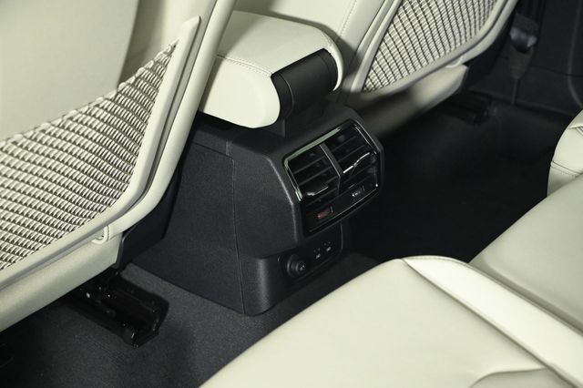 2025 Audi Q3 S line Premium 45 TFSI quattro - 22924644 - 17
