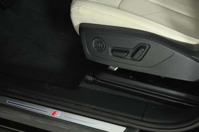2025 Audi Q3 S line Premium 45 TFSI quattro - 22924644 - 20